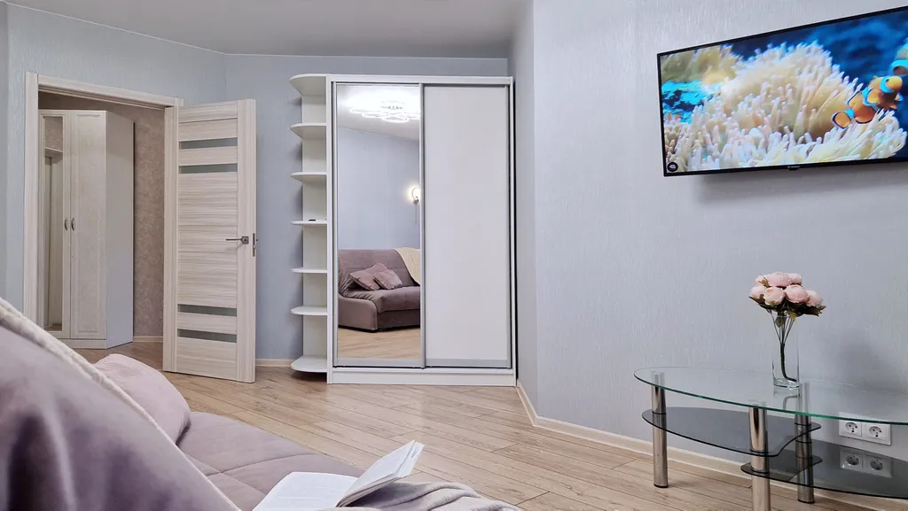 Квартира Двухкомнатная квартира у моря с бассейном — Адлер