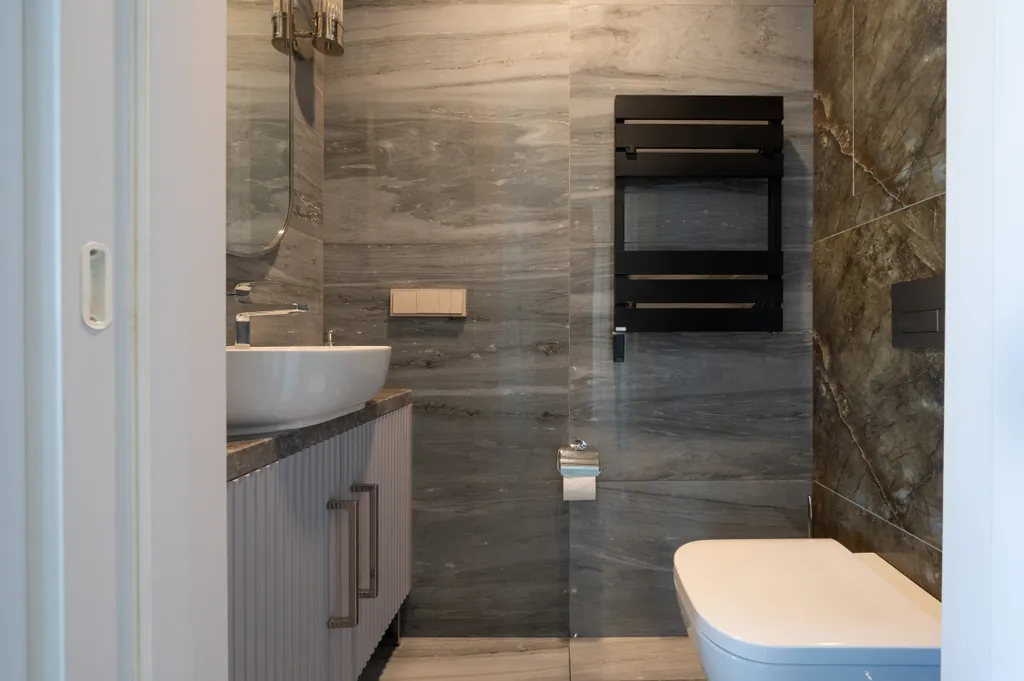 Апартамент люкс с балконом Королевский Вид