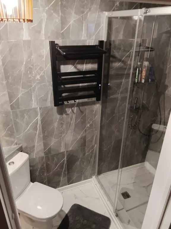 Уютный дом среди гор