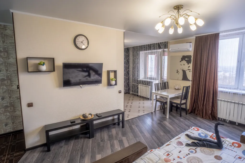 Апартаменты студия на главном проспекте