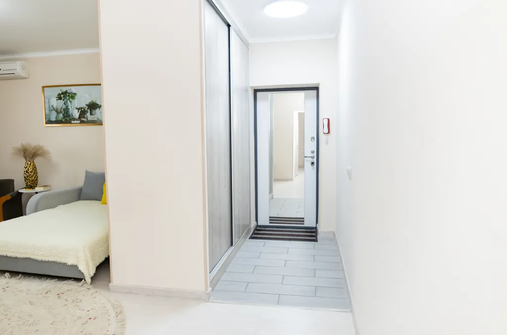 Красивая квартира с видом на горы