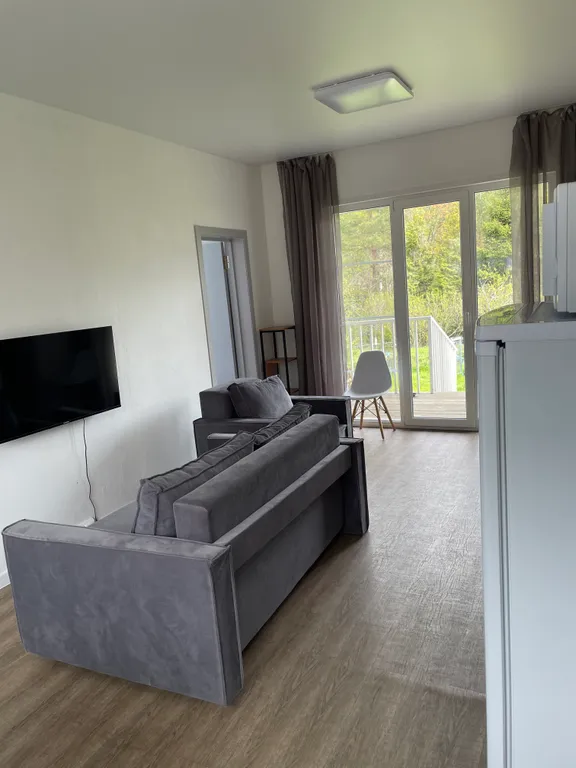 Уютный загородный дом на берегу озера