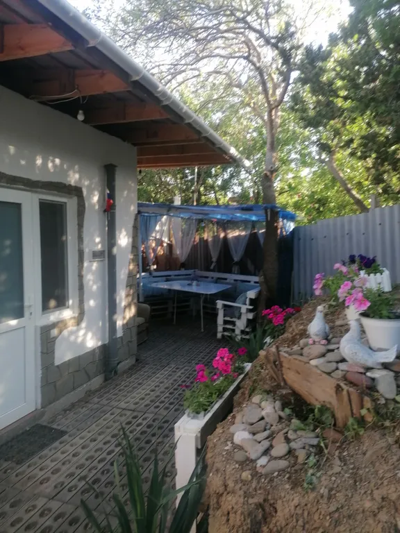 Коттедж Дача в центре Нового Света — аренда посуточно в Новый Свет