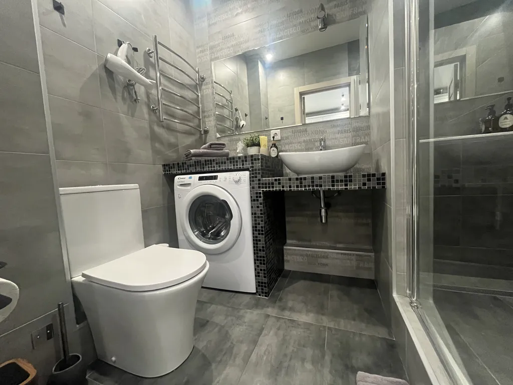 Апартаменты с сервисом 5* отеля на берегу реки