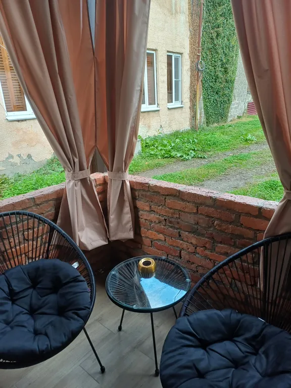 Коттедж Новый апарт-домик с выходом на уютный балкон в 5 минутах от моря — Сухум