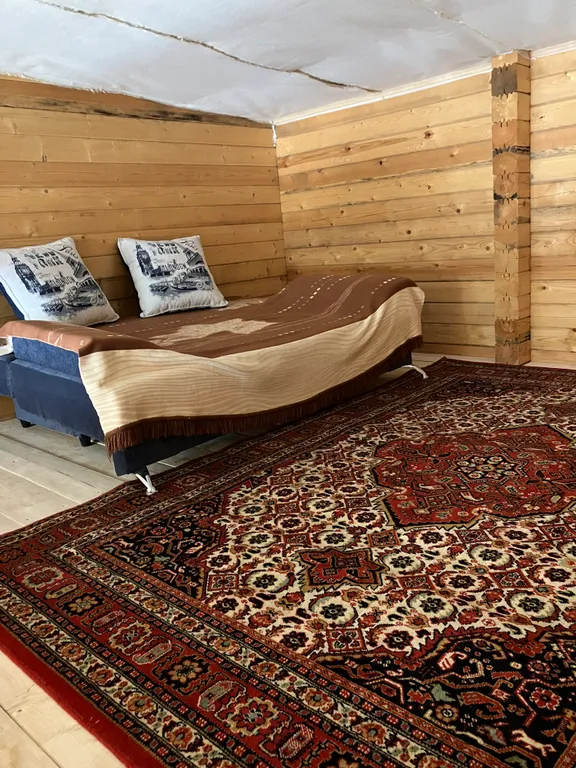 Уютный дом в деревне рядом с рекой Ока