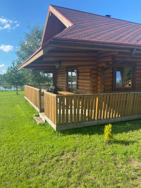Коттедж Дом с баней на берегу озера — аренда посуточно в Гатчина
