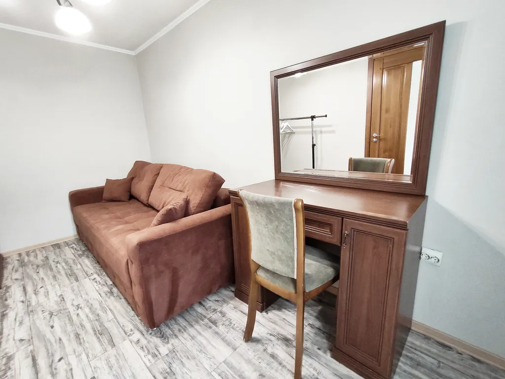 Двушка вблизи КузГТУ в центре