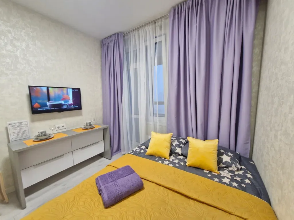 Стильные апартаменты со всем необходимым в Леонидовке