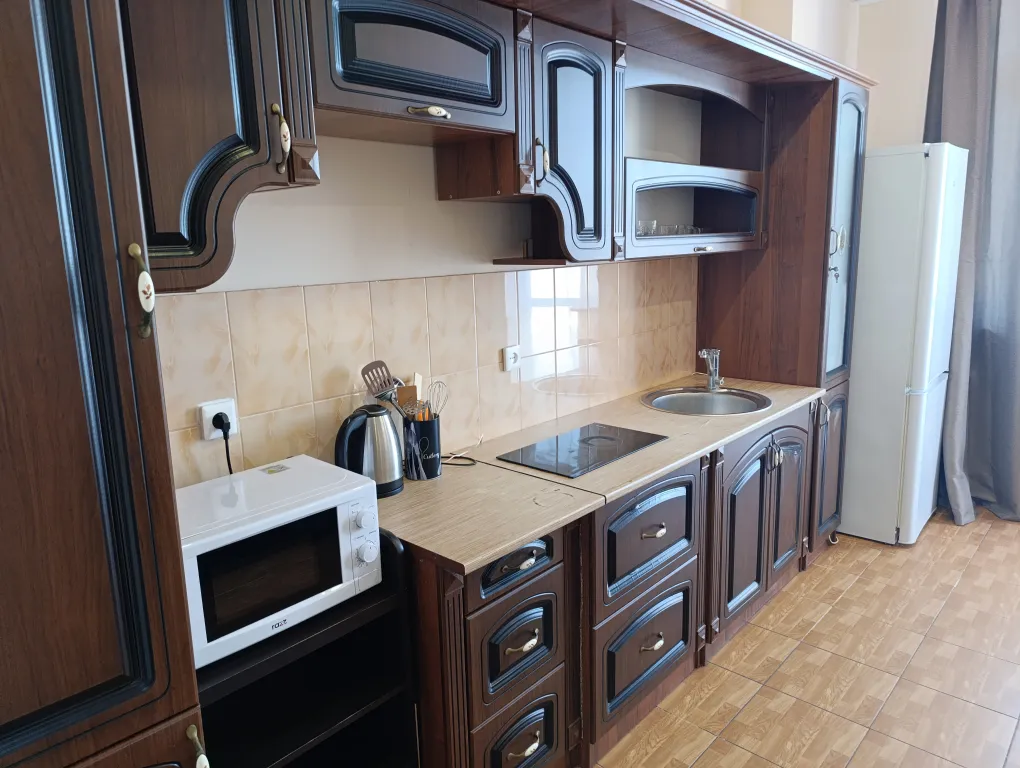 Евротрёхкомнатная квартира в центре Сукко