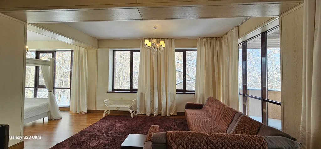 7-комнатный Дом