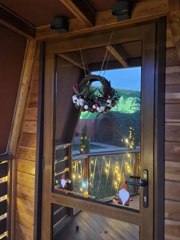 Уникальный двухкупольный дом-бунгало