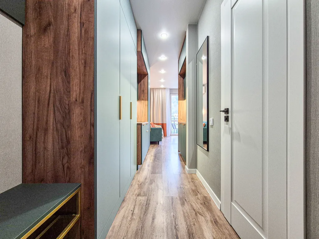 Студия с видом на реку