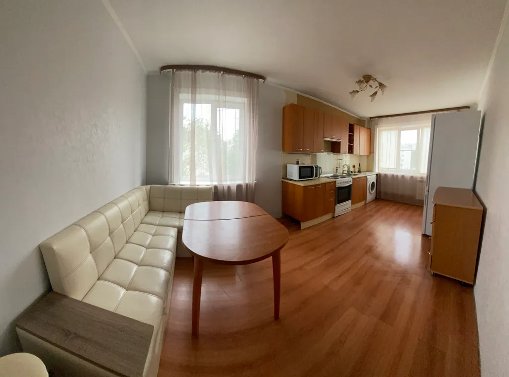 Уютная просторная квартира рядом с вокзалом