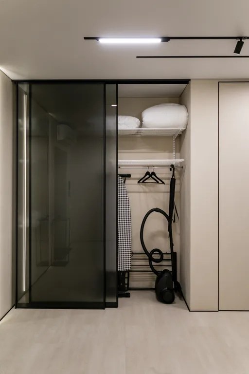 Премиум апартамент Loca loft с видом на пруд