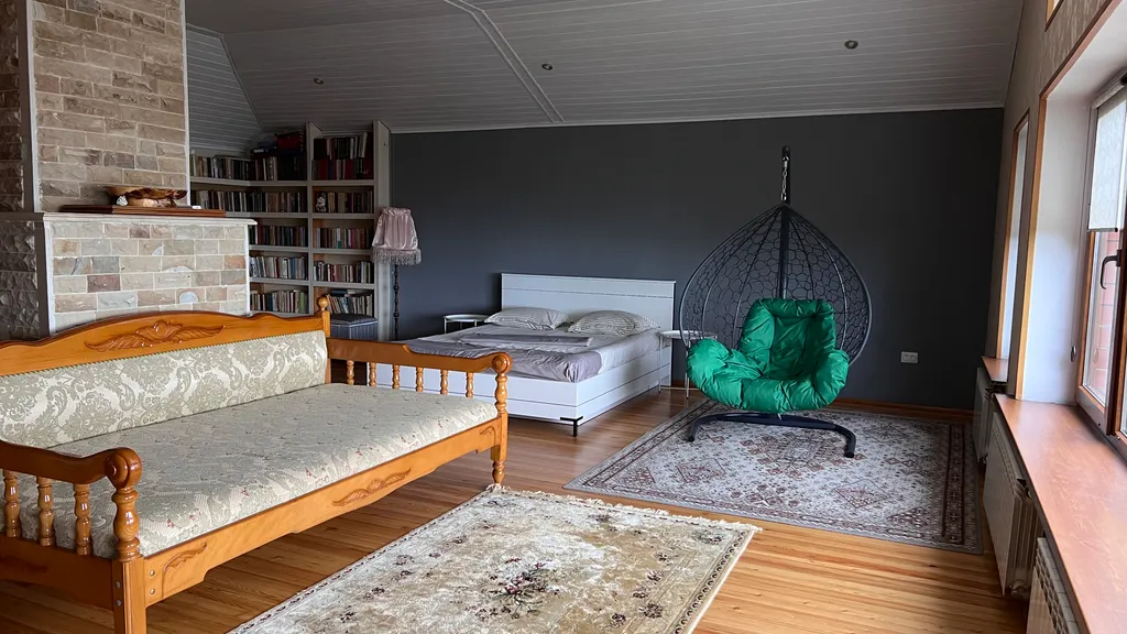 Коттедж Деревянный дом с красивым видом на море — аренда посуточно в Махачкала