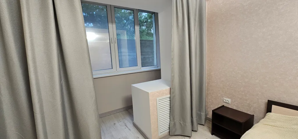 Двухкомнатная квартира в тихом дворе с новым ремонтом и техникой