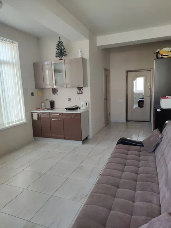 Квартира Квартира Уютная студия с видом на город  в 10 минутах от моря — Адлер