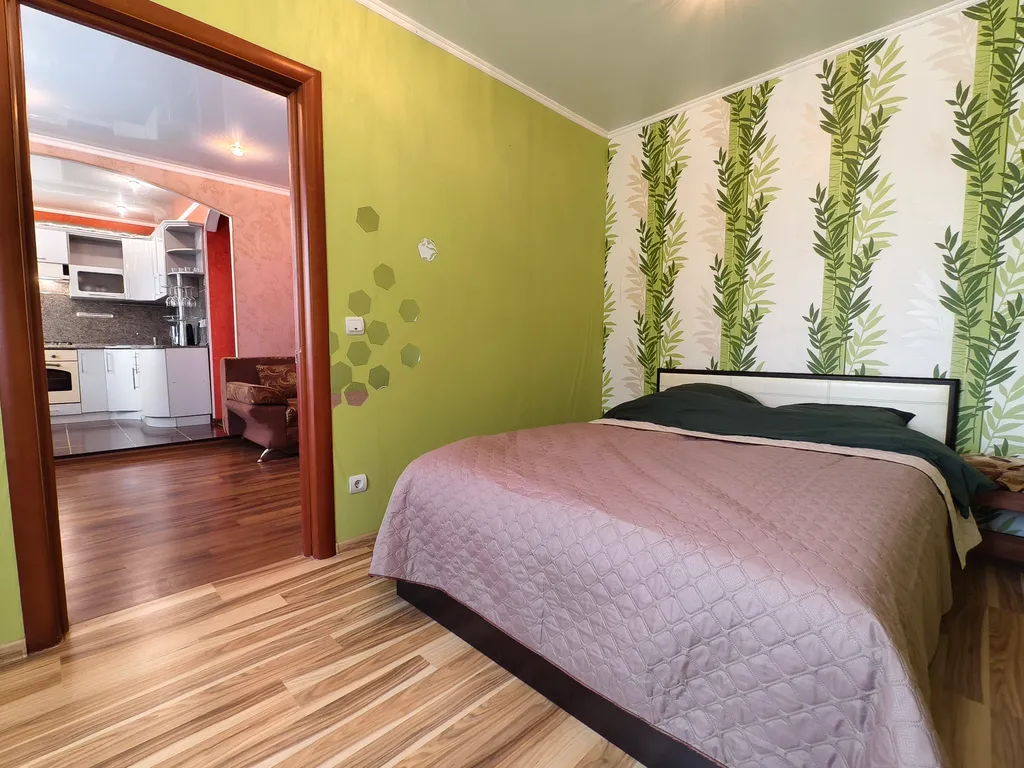 Стильная двухкомнатная квартира в самом центре рядом с рынком — аренда посуточно в Сафоново