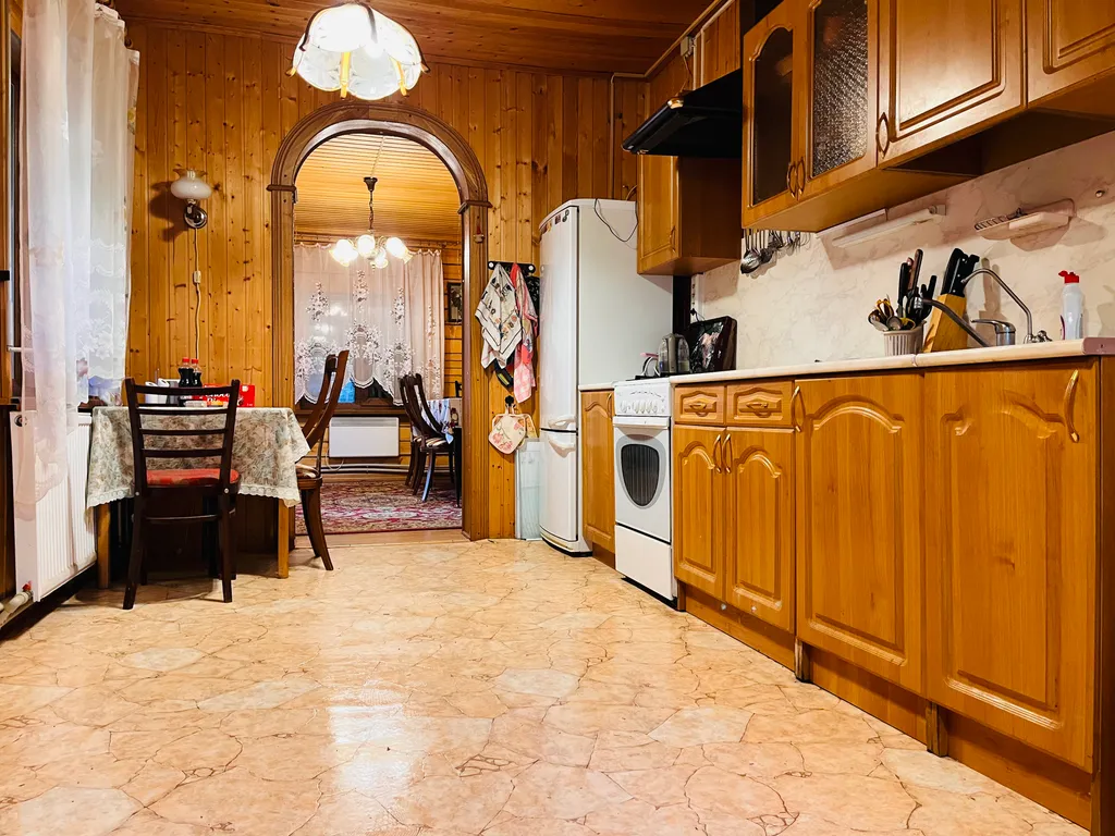 4-комнатный Дом