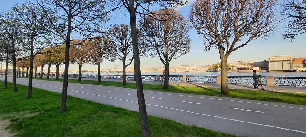Квартира на набережной Невы в историческом центре города