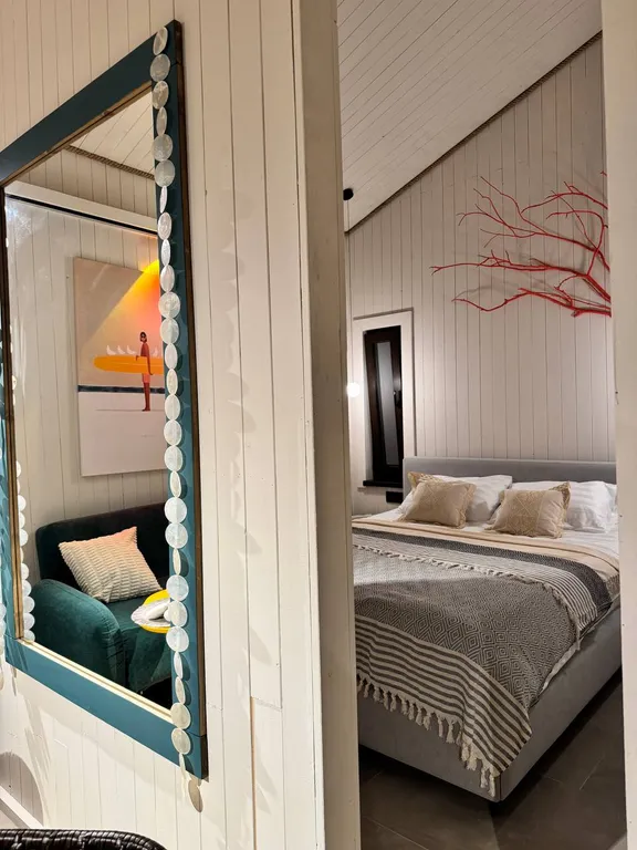 Дом в Абхазии у Черного моря (На волне)