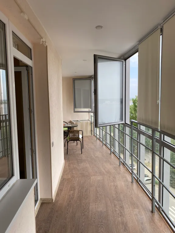 Новый высотный дом рядом с домом Павлова