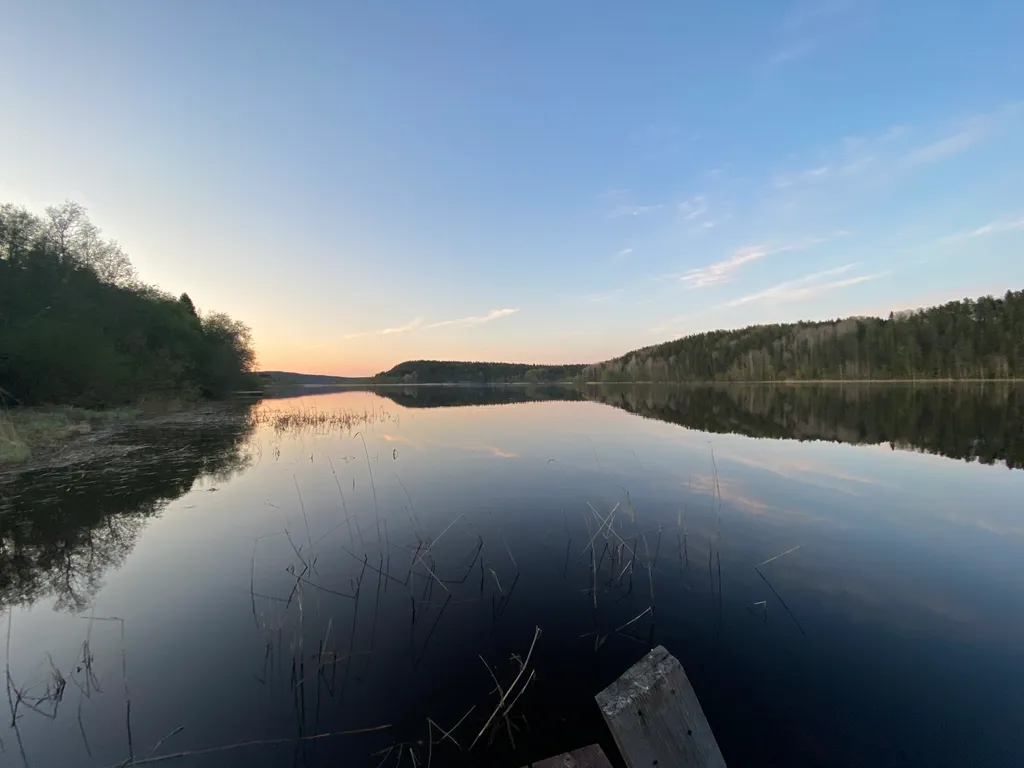 Коттедж на берегу озера