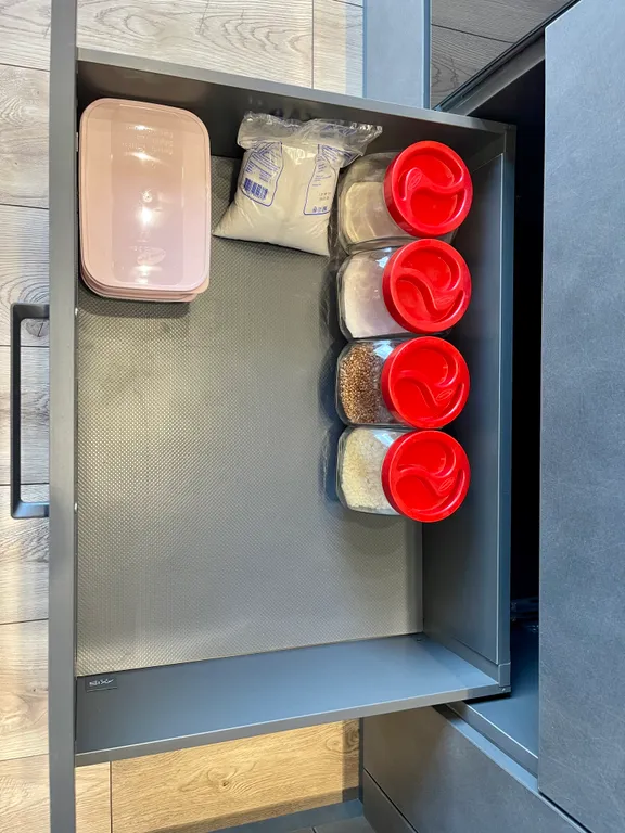 Современные апартаменты с видом на море