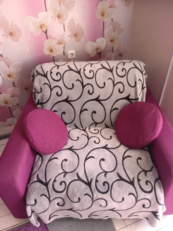 Уютная квартира в центре города, с видом на речку Миасс