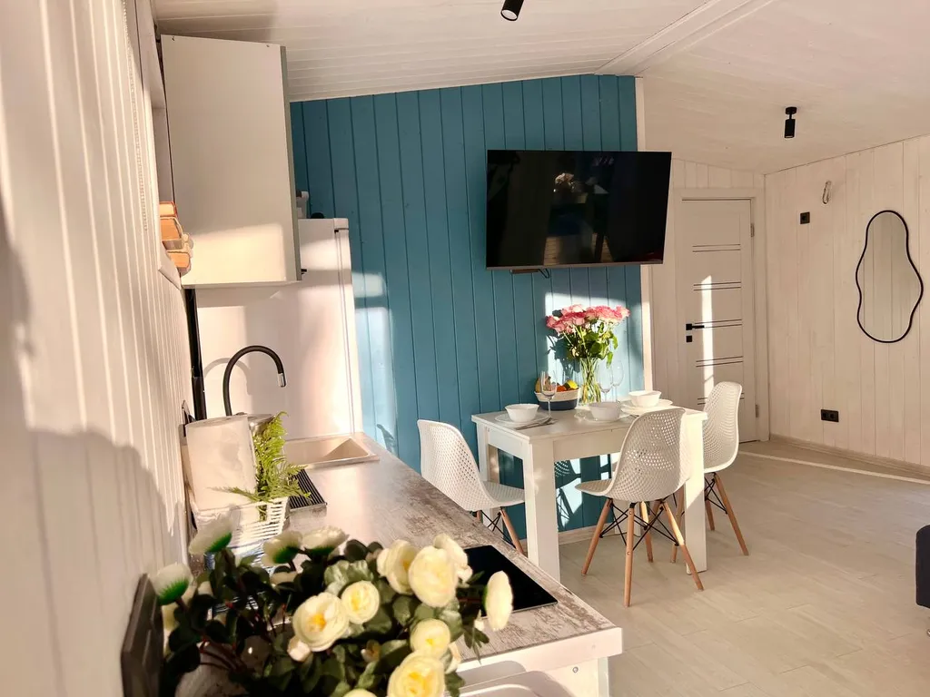 Домик у ручья Красная поляна