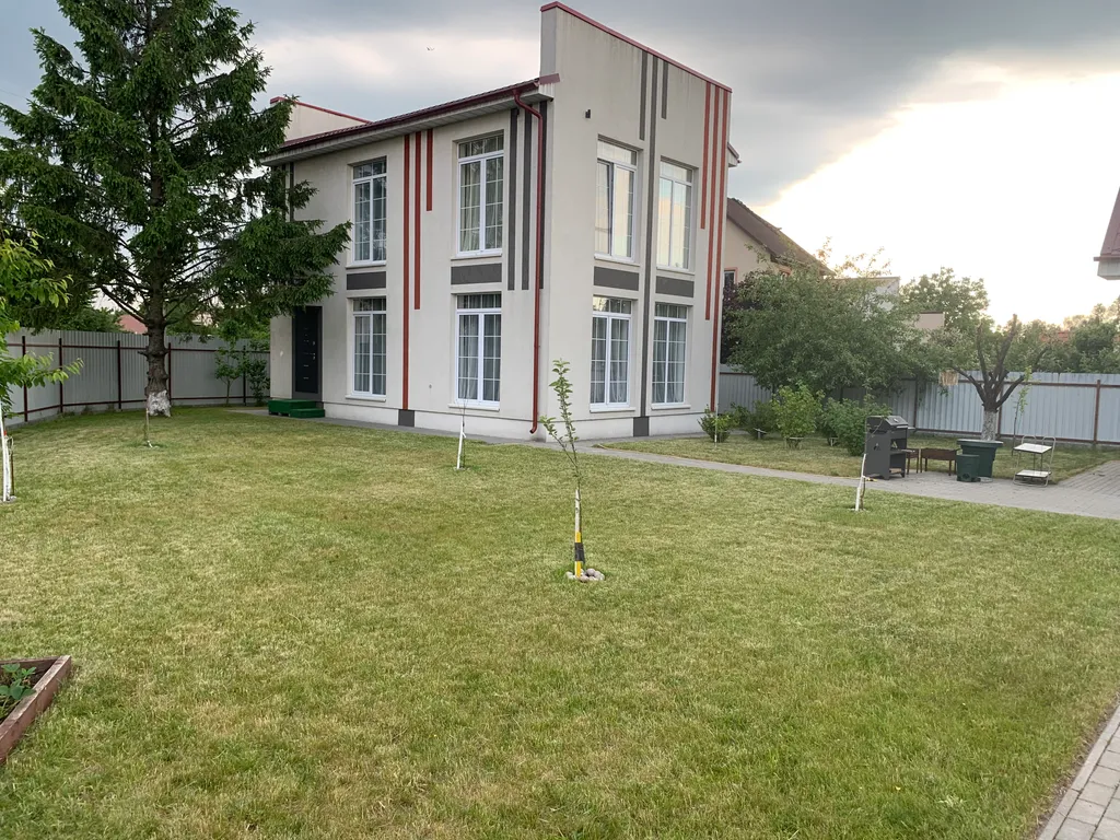 Дом у озера