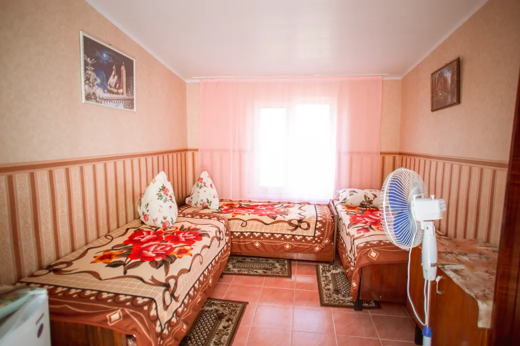 Квартира Комната — аренда посуточно в Заозёрное