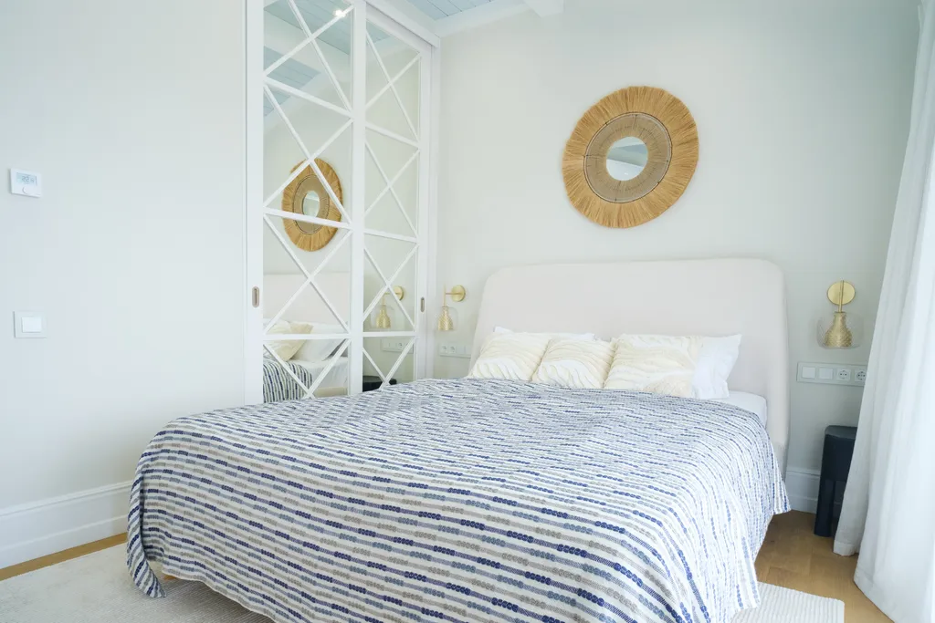 Семейный дом с территорией и видом на море