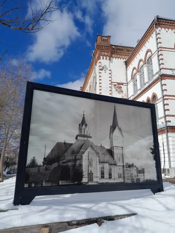 Карелия Сортавала 2 комнатная квартира, wi-fi, парковка, рядом кафе, озеро