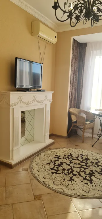 Квартира Квартира Соколиное гнездо с видом на горы в центре города — Горячий Ключ