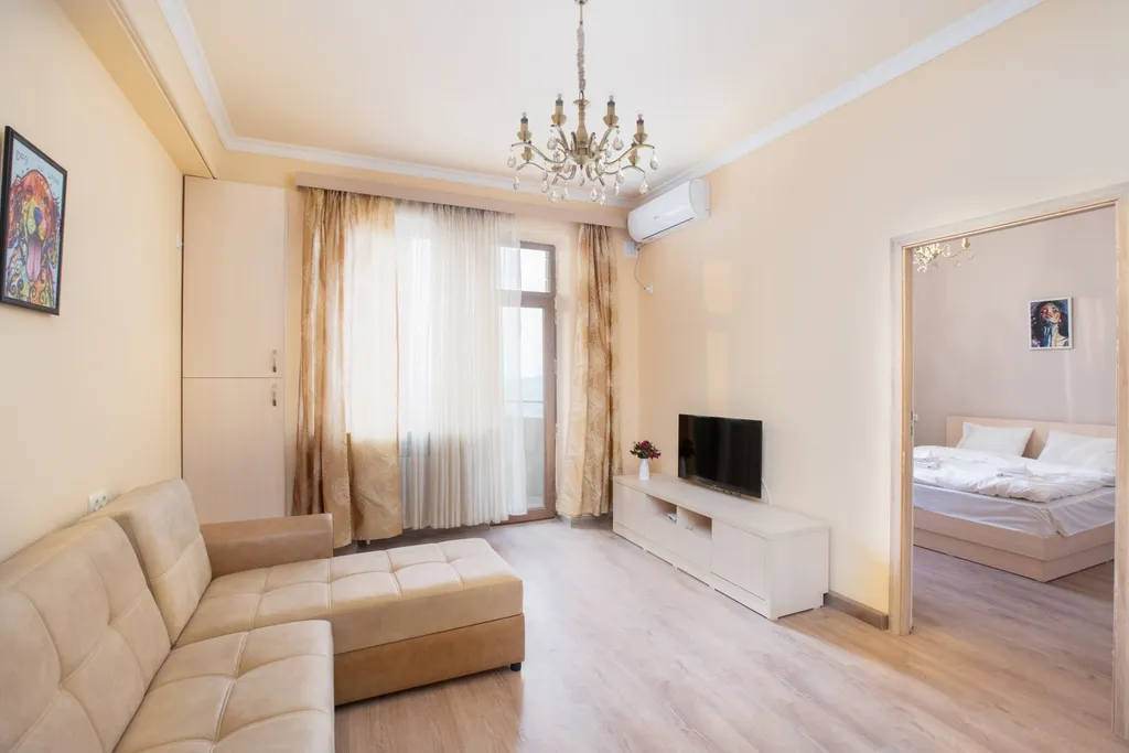 Уютная квартира за 15 мин. ходьбы от Площади Республики — аренда посуточно в Ереван