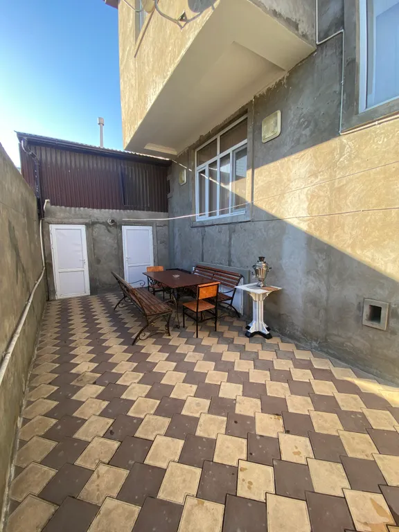 Уютный дом в центре