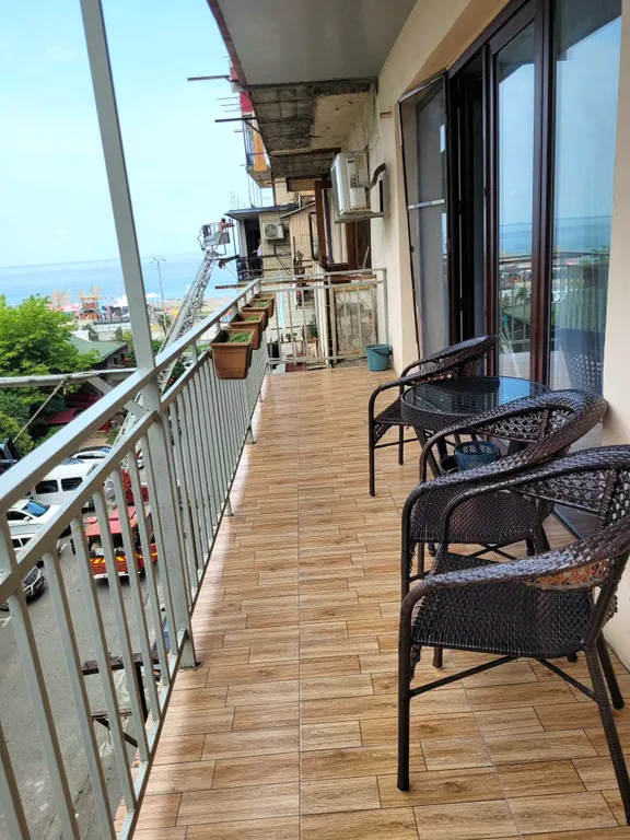 Квартира с видом на море