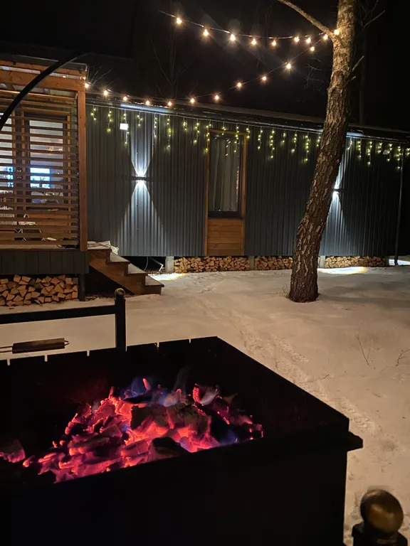 Дом с Сибирским чаном в лесной сказке