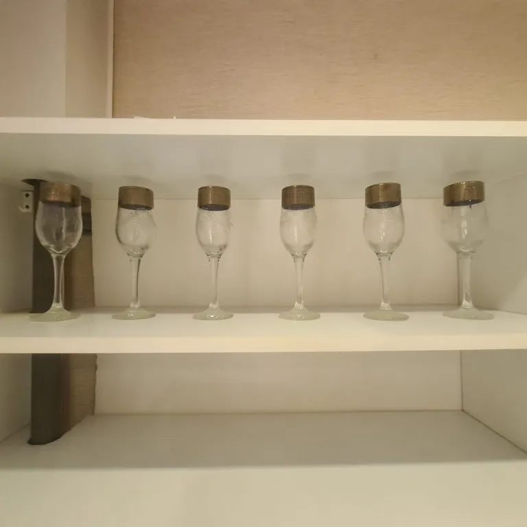 Квартира Уютная квартира с ремонтом, сдаётся впервые — Калининград