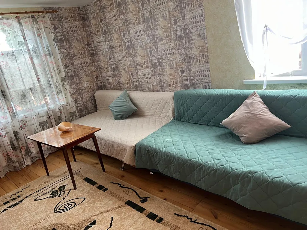 Коттедж Студия в отдельном доме, с мангальной зоной, бильярдом — Новороссийск