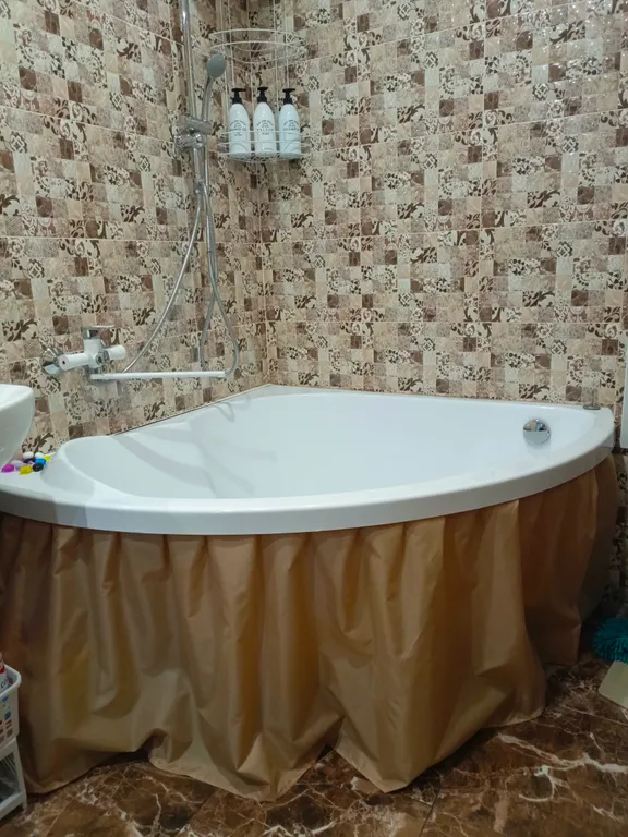 Квартира с большой ванной и панорамной лоджией