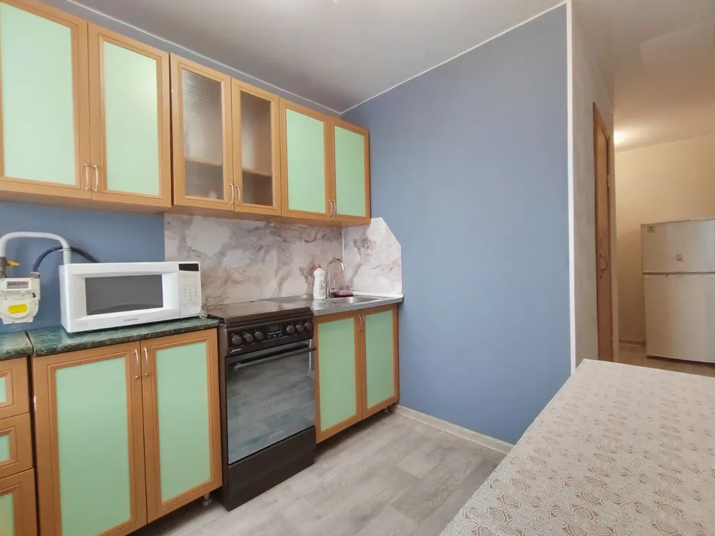 1-комнатная квартира в жд районе, остановка рынок