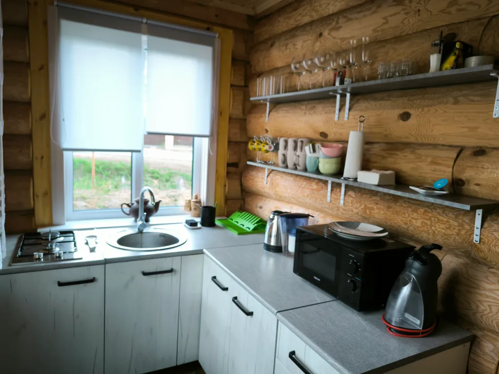 Новый бревенчатый дом в центре