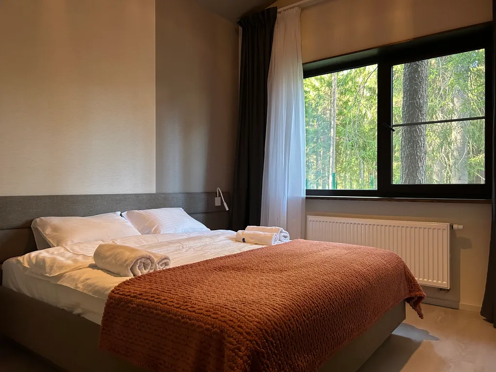 Лесной домик у курорта Охта Парк