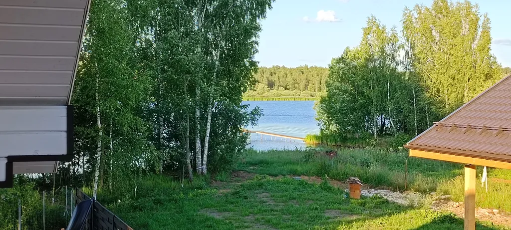 Дом на берегу