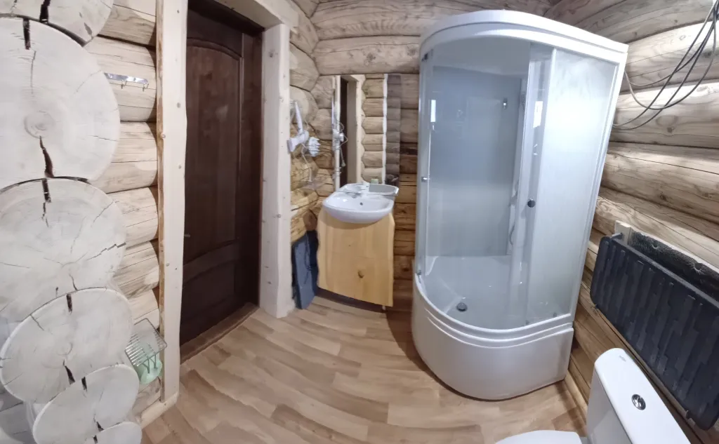 Кедровый дом с видом на горы