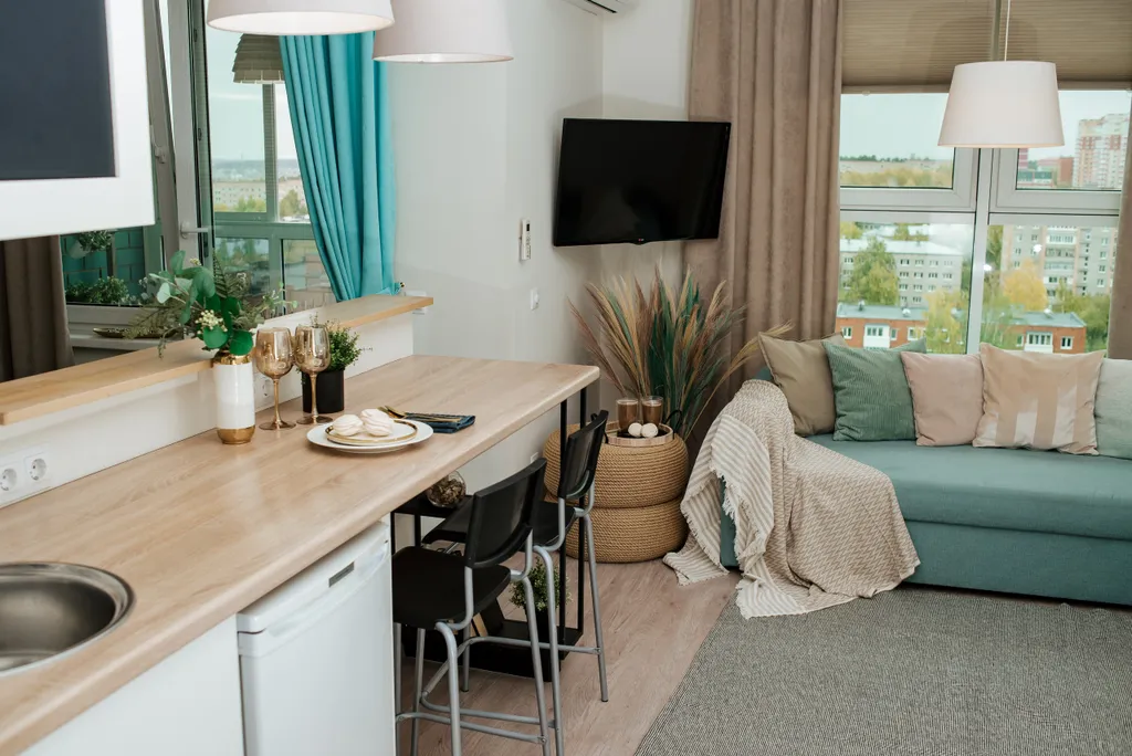 Шикарная квартира видом на пруд около зоопарка