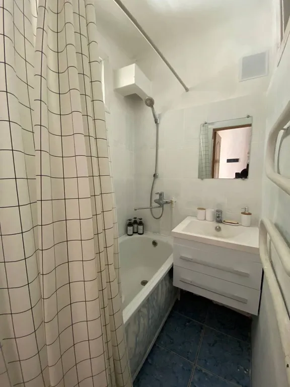 Чистая, уютная 2-комнатная квартира в центре города